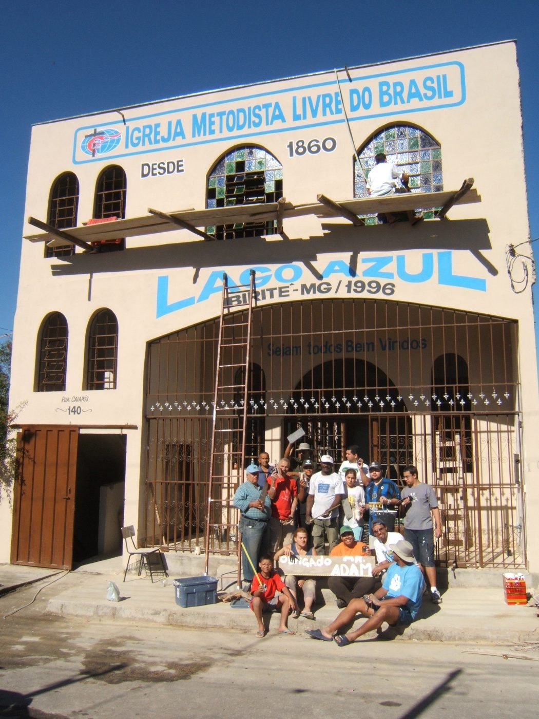 Fachada da igreja em Ibirité (MG)